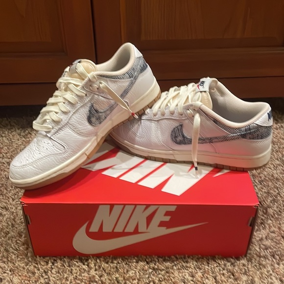 Nike dunk low Size 8 - Picture 3 of 4